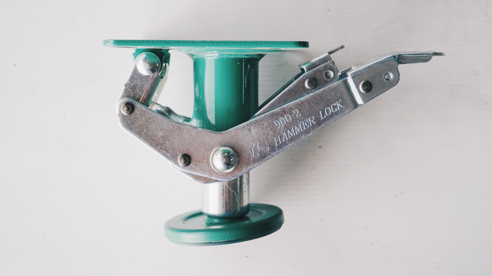 HAMMER LOCK (อุปกรณ์ล็อครถเข็น) Purubber